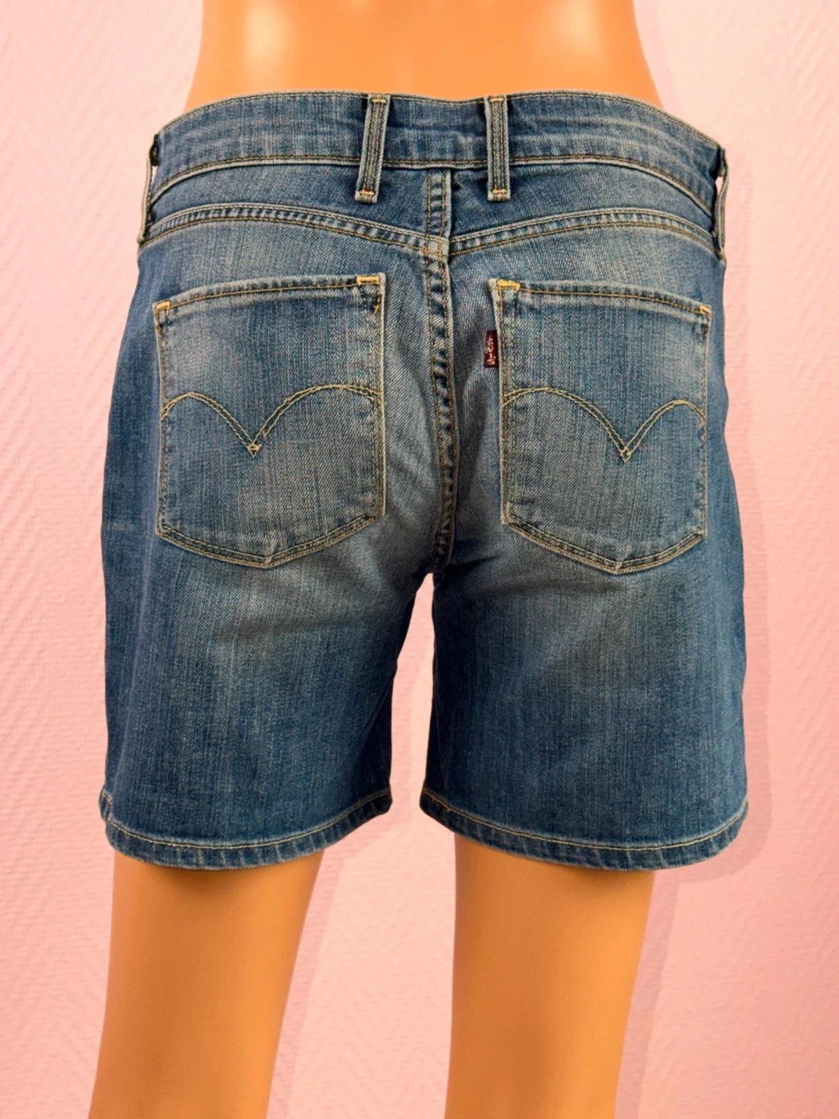 Short feminino Levi's tamanho 26 em muito bom estado – photo 5